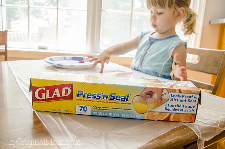 Make a Quick Bib for Your Kid With Press'n Seal Plastic Wrap