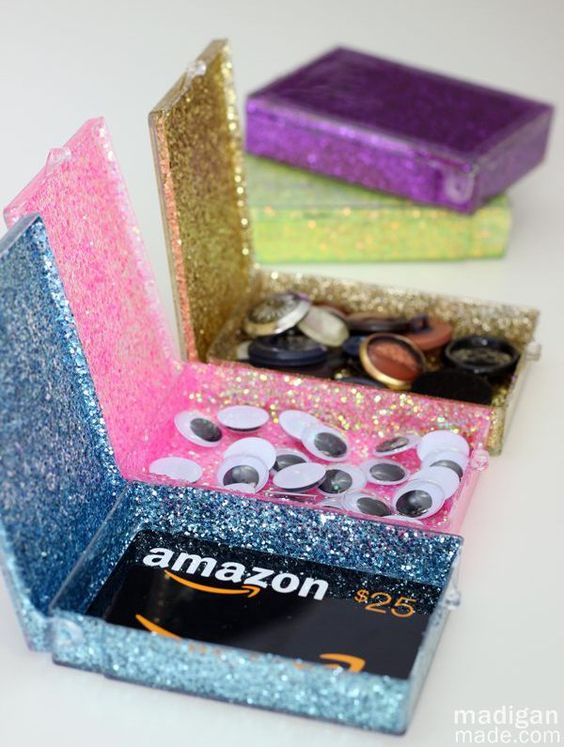 18 Best Gift Card Presentation Ideas - How to Wrap a Gift Card Present